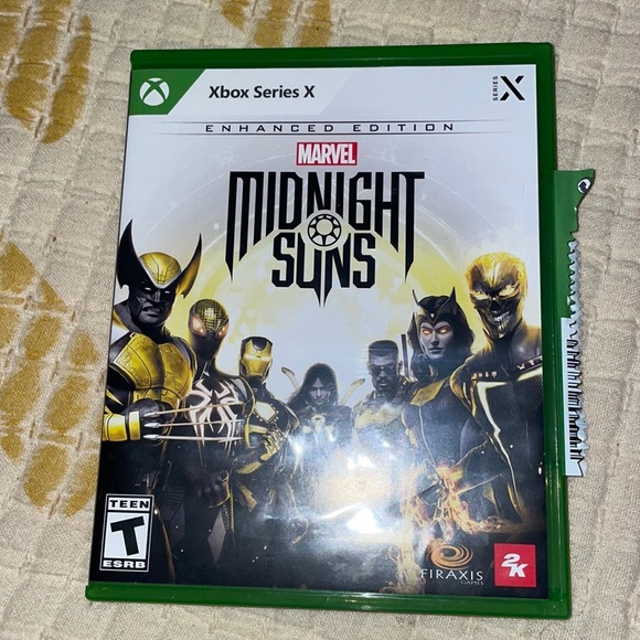 Xbox series x midnight suns includes content on disc - Picture 3 of 3